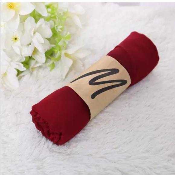 Burgundy Maroon Lightweight Scarf Shawl - Picture 2 of 3